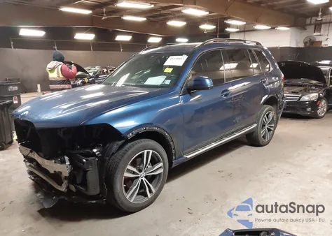 2021 BMW X7 xDrive40I z USA, uszkodzony, nr VIN 5UXCW2C03M9E70013